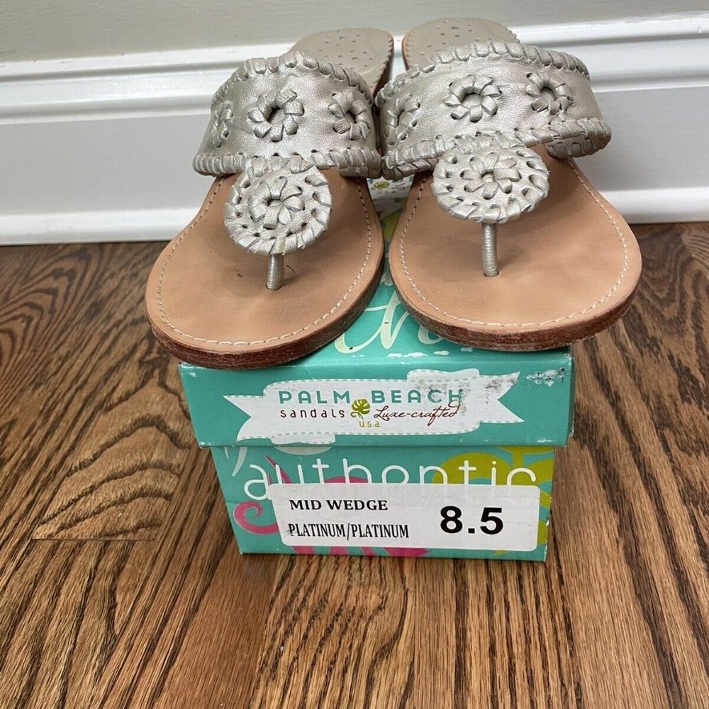 Authentic Palm Beach Size 8.5 Platinum/Platinum Mid Wedge